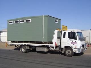 Vulcan Tilt Haulage - Car Shop 3