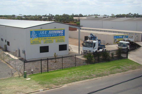 J & L Transport & Storage Pty LTD - Car Shop 1