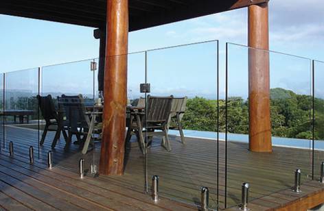 AGA–Affordable Glass & Aluminium Pool Fencing - Car Shop 1