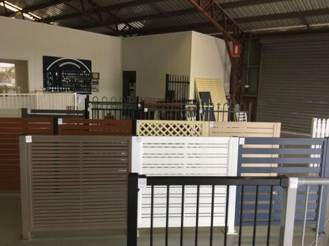 City Gates Fencing & Powdercoating - Car Shop 2