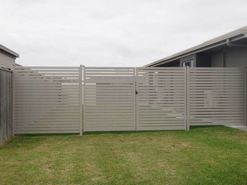 Dog Gone Fencing - Car Shop 1