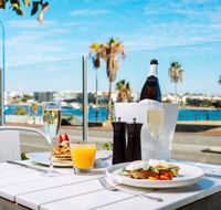 Tradewinds Bar and Restaurant - Car Shop