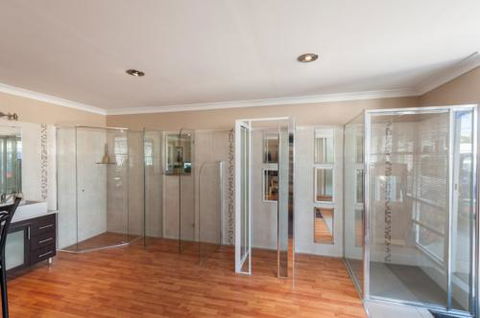 JBL Shower Screens - Car Shop 0