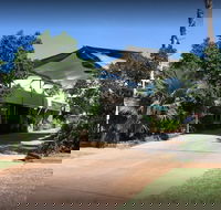 Bluestone Motor Inn - Car Shop