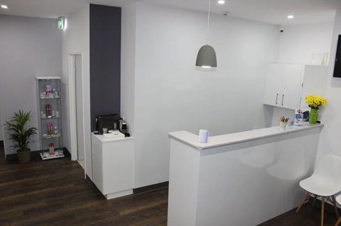 Vantage Dental - Car Shop 3