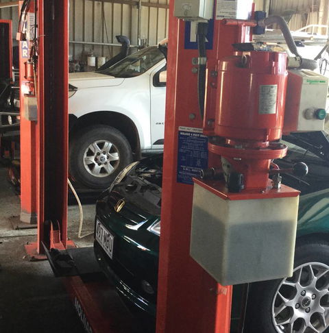 Minter Motors - Car Shop 4