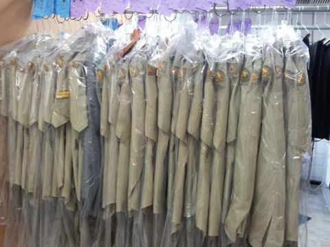 Aitkenvale Dry Cleaners - Car Shop 0