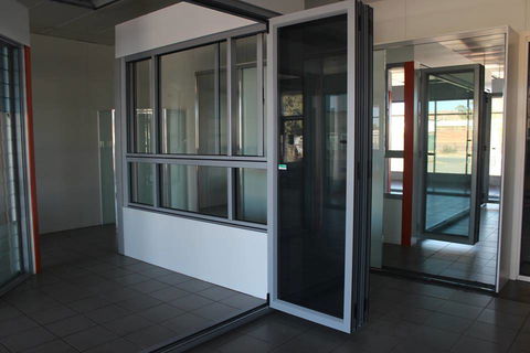 K And S Windows Manufacturer Of Bradnam’s Windows & Doors - Car Shop 1