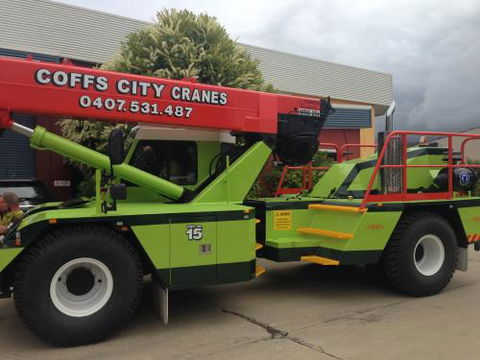 Coffs City Cranes & Rigging - Car Shop 0