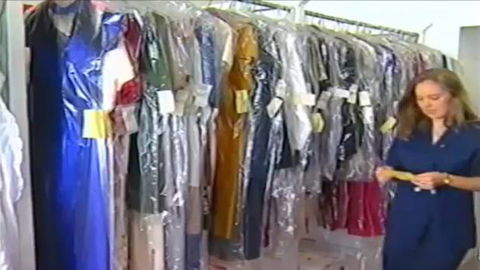 Tooma’s Dry Cleaners - Car Shop 1