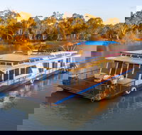 Renmark Houseboats - Car Rental
