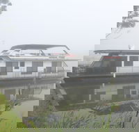 Break Free Houseboat - Car Rental