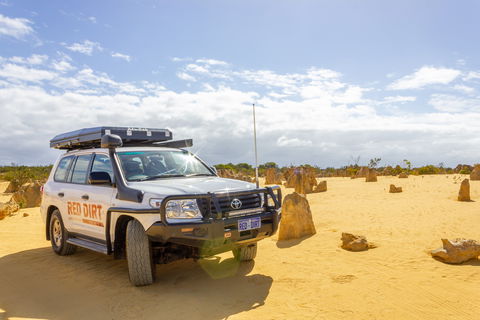 Red Dirt 4WD Rentals - Car Rental 1