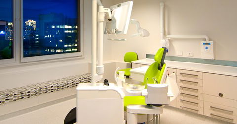 Art De Dente - Cairns Dentist 1