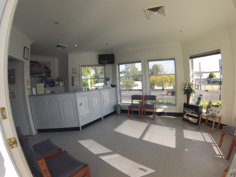 Gorokan Dental Implant & Cosmetic Centre - Cairns Dentist 2