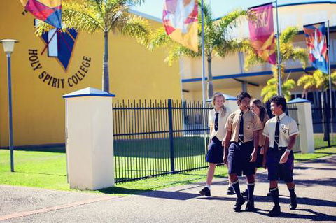 Holy Spirit College - Education QLD 1