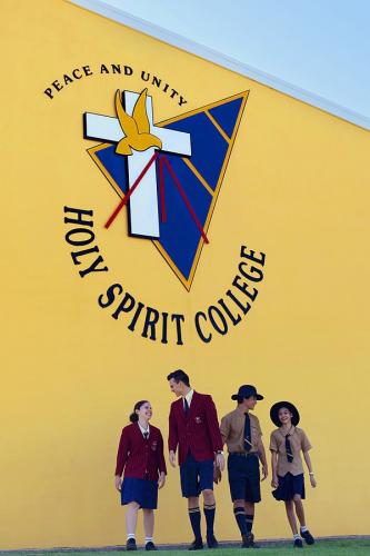 Holy Spirit College - Education QLD 2