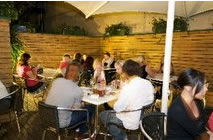 The Lansdowne Hotel - YWait Travel 1