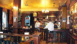 Pugg Mahones Irish Pub - Whitsundays Tourism 1