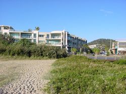 Cabarita Beach Bar & Grill - thumb 3