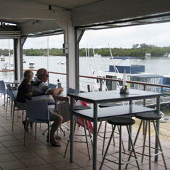 Noosa Yacht & Rowing Club Logo and Images