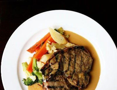 Giovanni's Restaurant & Pizzeria - Holiday Sydney 3