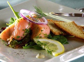 Mulligans Irish Restaurant - YWait Travel 4