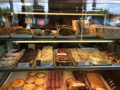 Cafe House - Victoria Tourism 4
