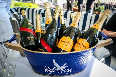 Café Del Mar, Bottomless Long Lunch - Accommodation Hamilton Island 0