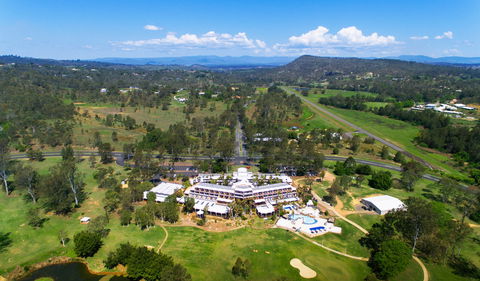 Christmas In July At The Kooralbyn ValleyResort - Wagga Wagga Accommodation 0