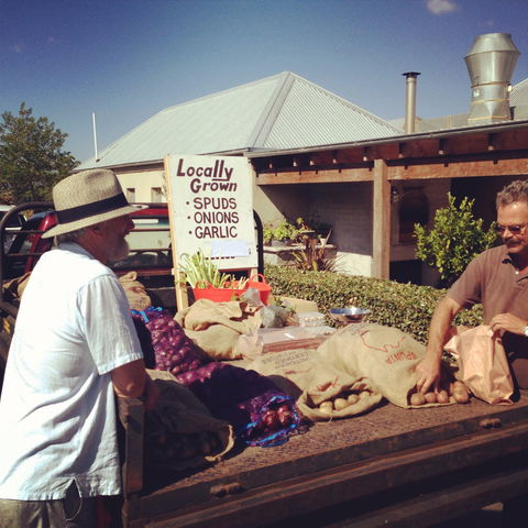 Cupitt's Growers Market - Hobart Tourism 2
