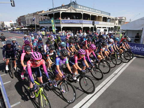 Federation University Criterium National Championships - Ballarat - Accommodation Airlie Beach 2