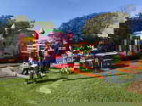 Book Mathoura Accommodation Vacations Great Ocean Road Restaurant Great Ocean Road Restaurant