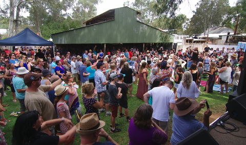 Swan Hill Region Food And Wine Festival Cruise - Byron Bay Accommodation 1