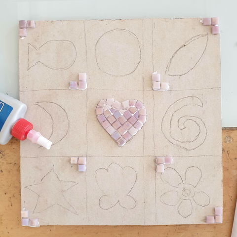 Intro To Mosaics Weekend With Leadlight By Ettore - Bundaberg Accommodation 1
