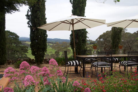 Millthorpe Garden Ramble - Carnarvon Accommodation 1