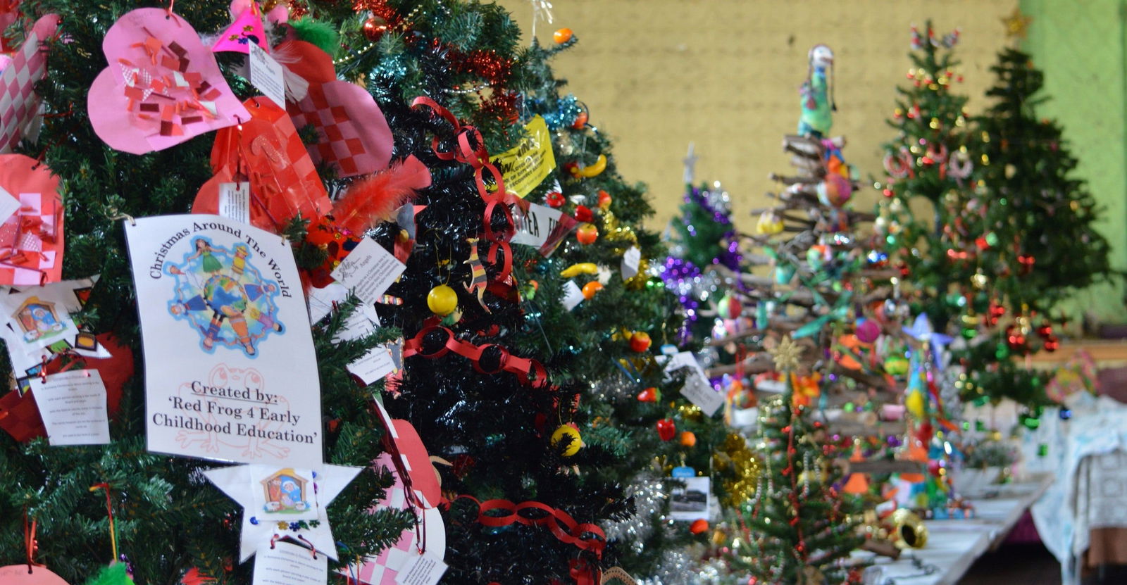 Mount Morgan Christmas Tree Festival Logo and Images