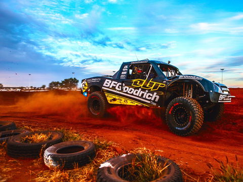 Tatts Finke Desert Race - Byron Bay Accommodation 1