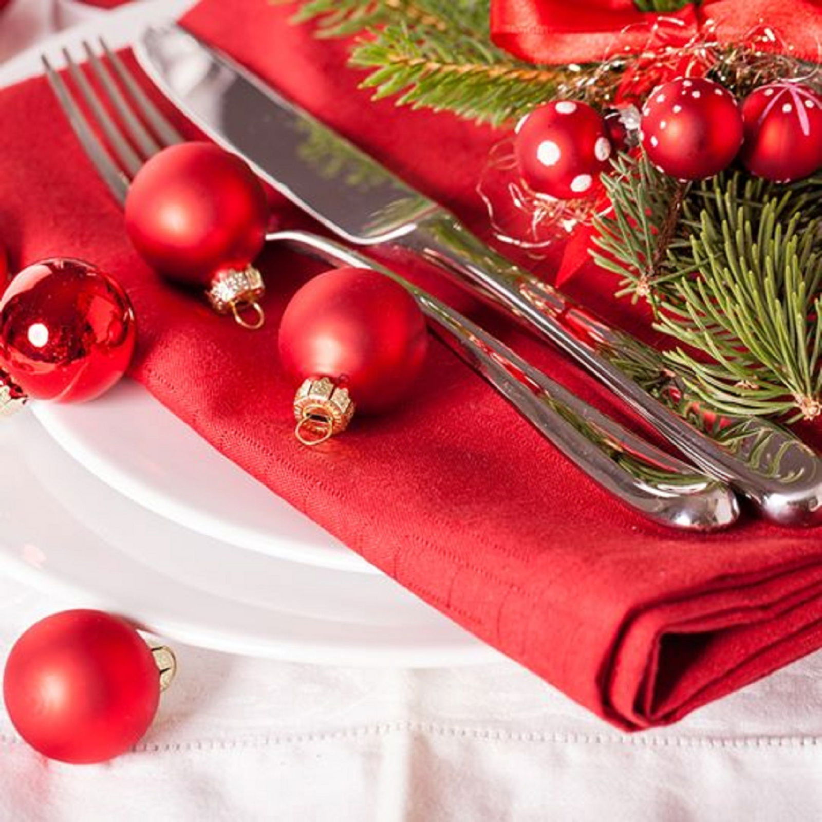 Christmas Day Lunch On Sydney Harbour Cruise