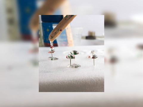 Grab A Glass Of Wine And Learn To Make Resin Earrings! - Whitsundays Tourism 0