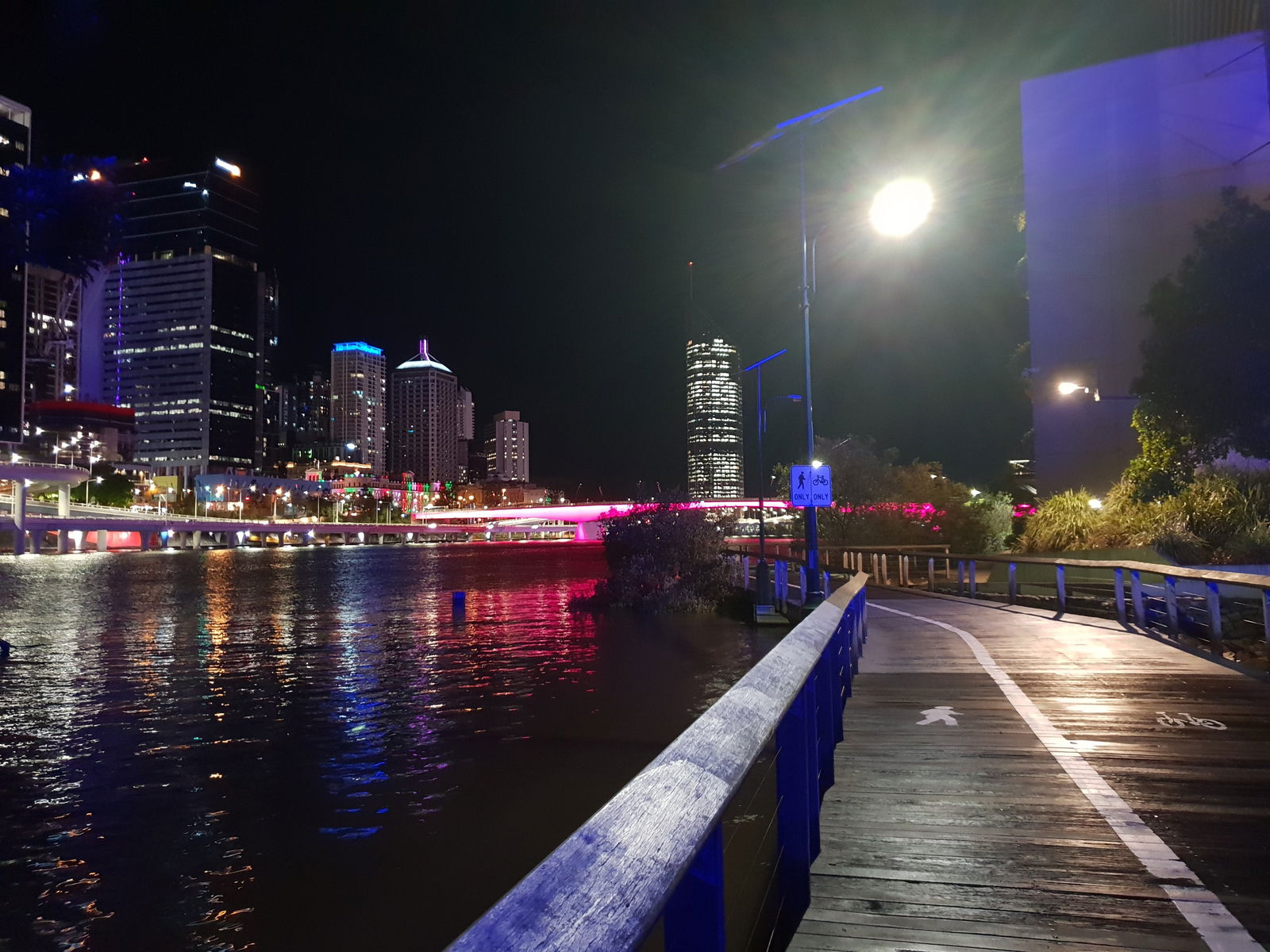 Pinktober Queensland Logo and Images