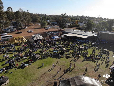 Tunes On The Turf - Victoria Tourism 0