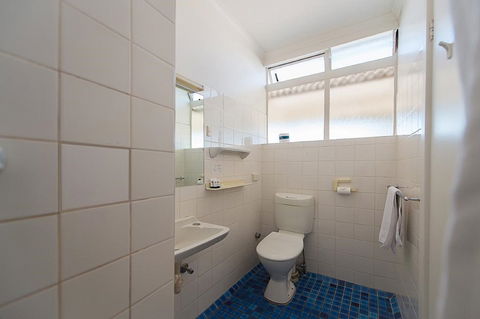 Blue Hills Motel - Victoria Tourism 5