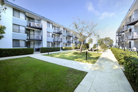 Lodestar Waterside Apartments - Victoria Tourism 0