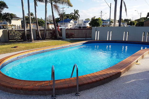 Miners Lodge Motor Inn - Kawana Tourism 1