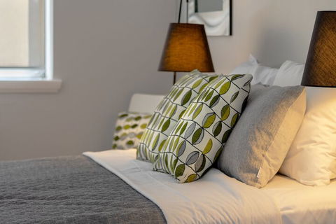 Birches Serviced Apartments - Holiday Melbourne 3