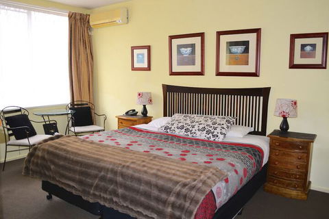 Knightsbridge Apartments - Accommodation Find 5