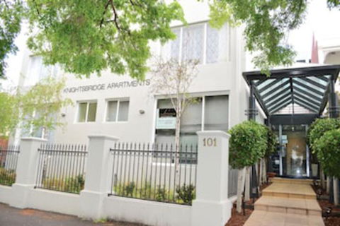 Knightsbridge Apartments - Accommodation Find 0