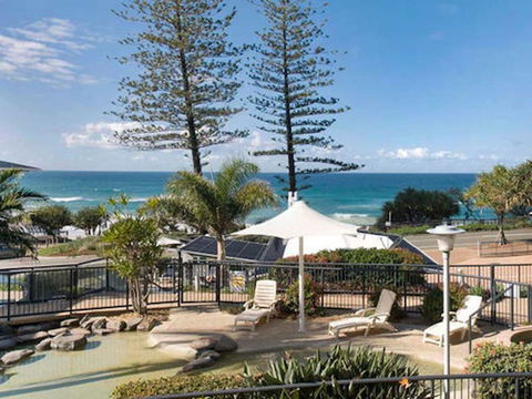 Beach Retreat Coolum - Victoria Tourism 1