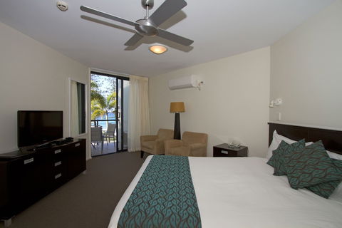 Beach Retreat Coolum - Victoria Tourism 6